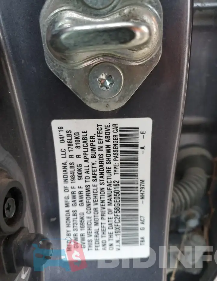 19XFC2F58GE050162 Photo# 12