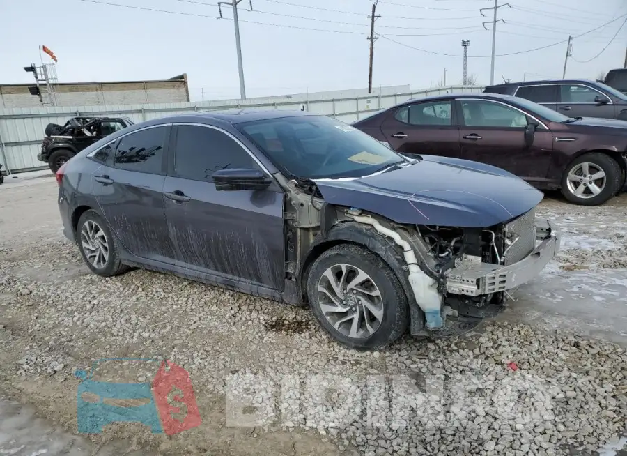 19XFC2F77GE025089 Photo# 4