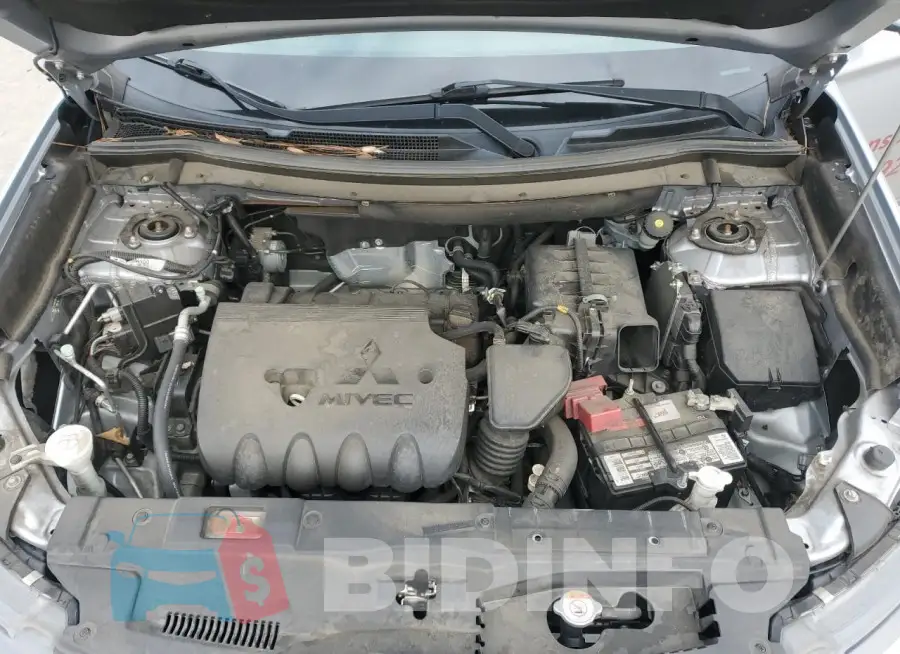 JA4AD3A37GZ034567 Photo# 12