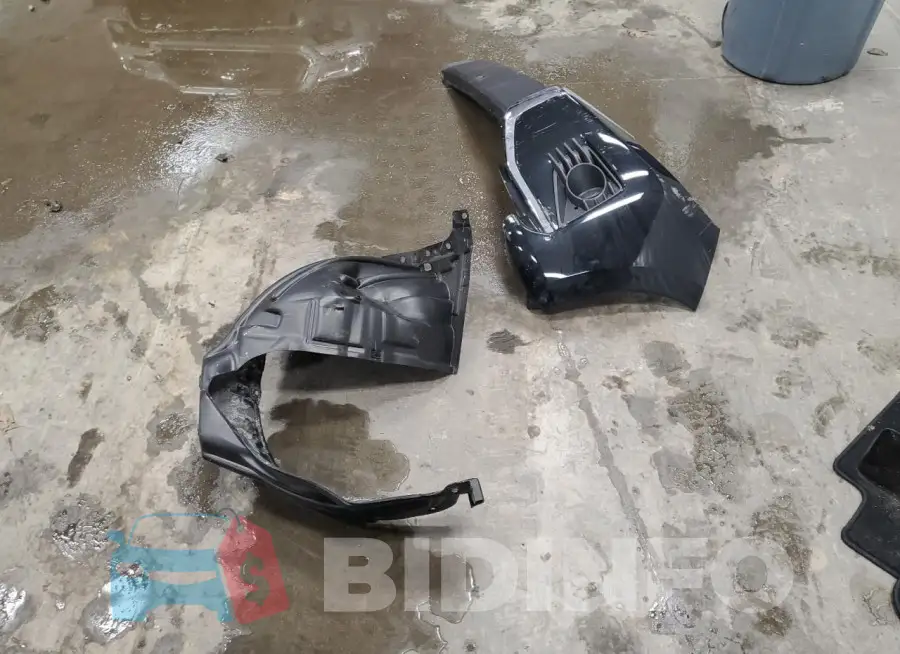 ML32AUHJ4RH024751 Photo# 12