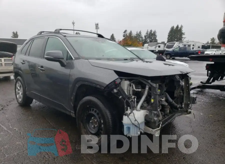 2T3G1RFV4LC135096 Photo# 4