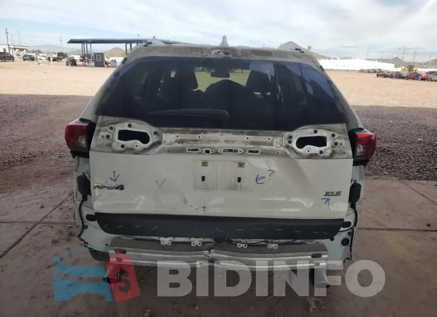 JTMW1RFV9KD010908 Photo# 6