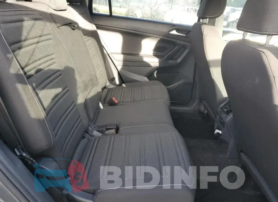3VVFB7AXXRM011592 Photo# 10