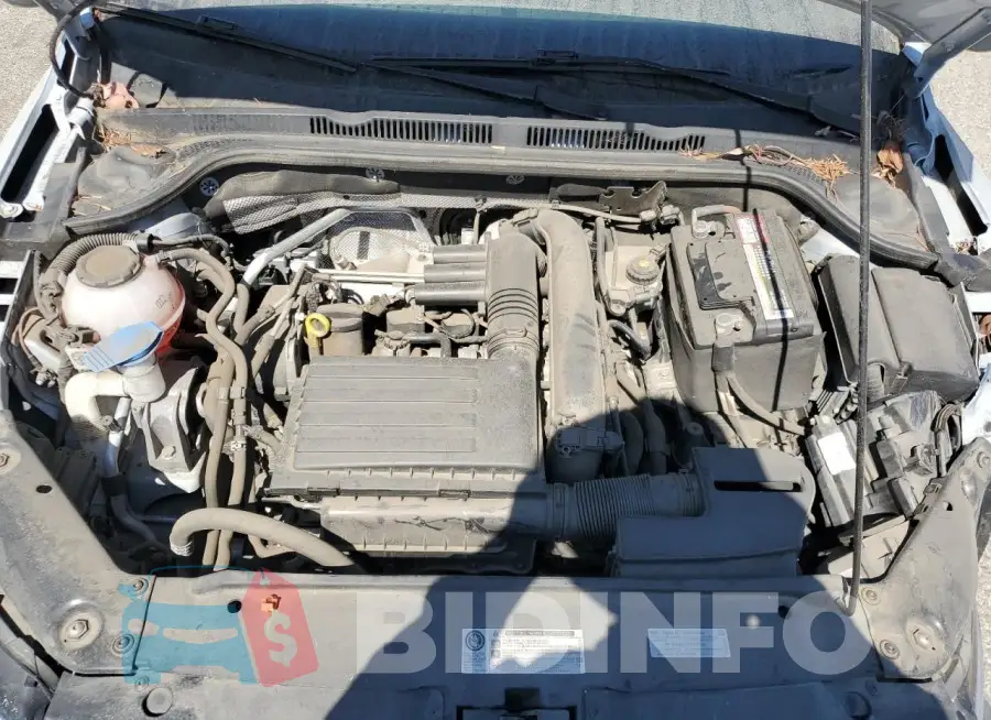3VW2B7AJ4JM203830 Photo# 11