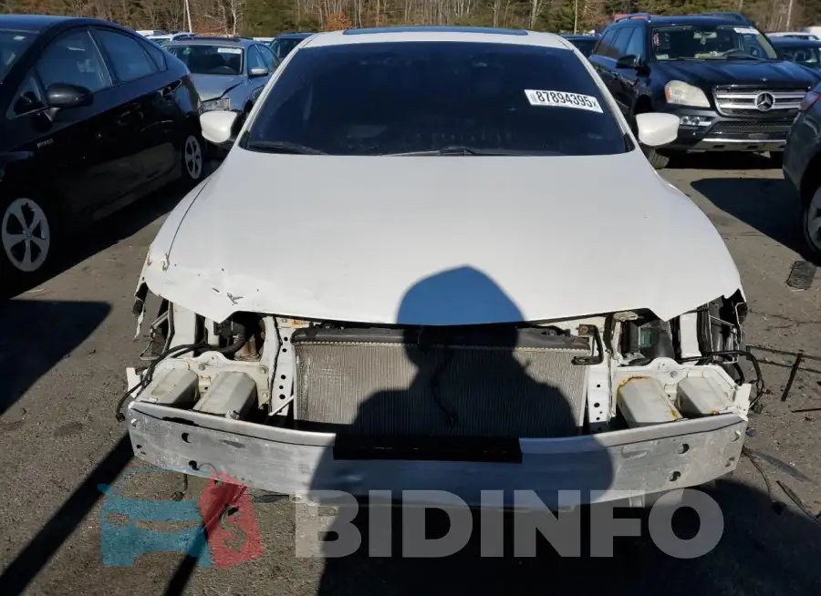 19UDE2F72GA018394 Photo# 5