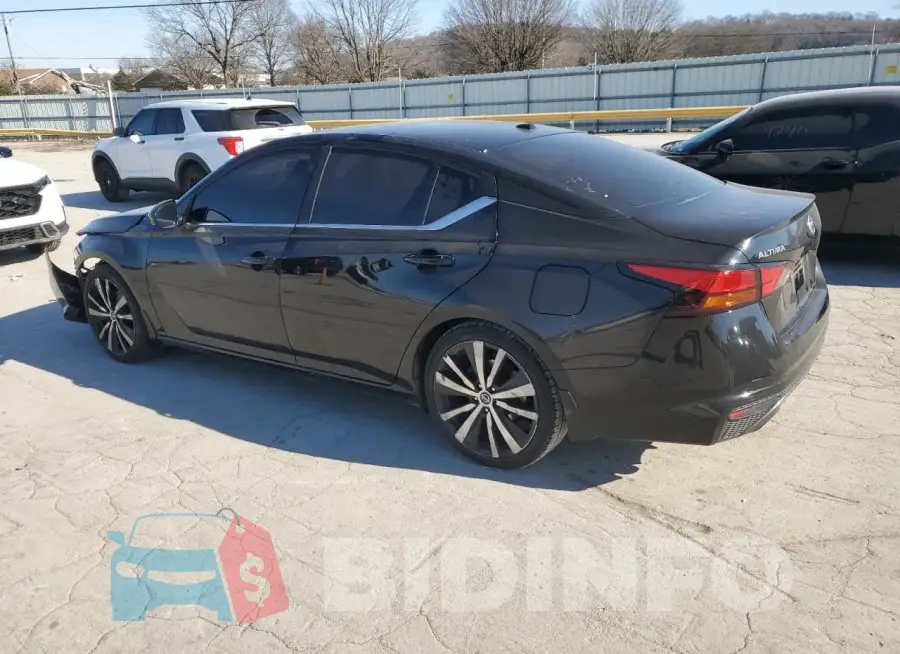 1N4BL4CV6LC125852 Photo# 2