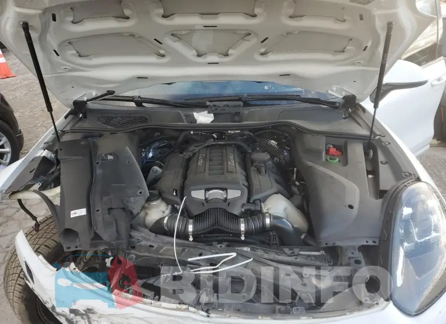WP1AC2A26GLA88647 Photo# 12
