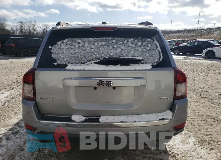 1C4NJDEB3HD176727 Photo# 6