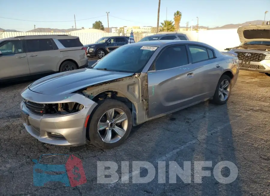 2C3CDXHG4GH240920 Photo# 1