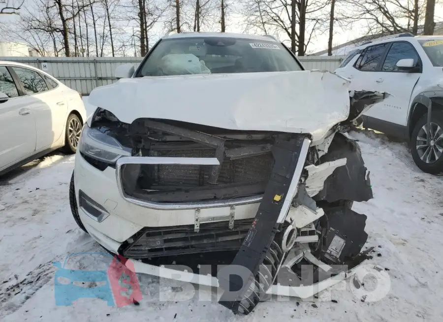 LYV102RL0KB341238 Photo# 5