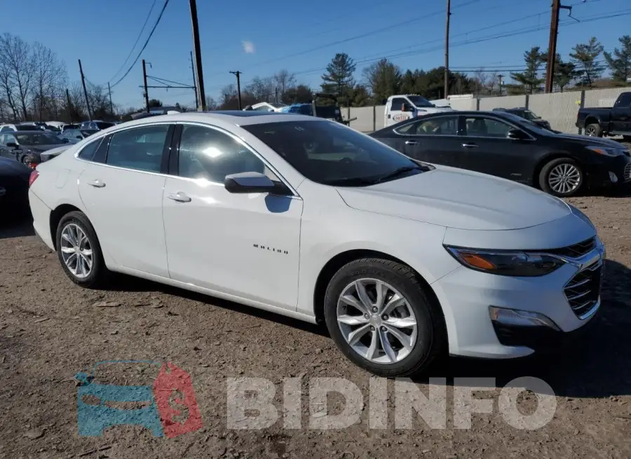 1G1ZD5ST4RF201807 Photo# 4