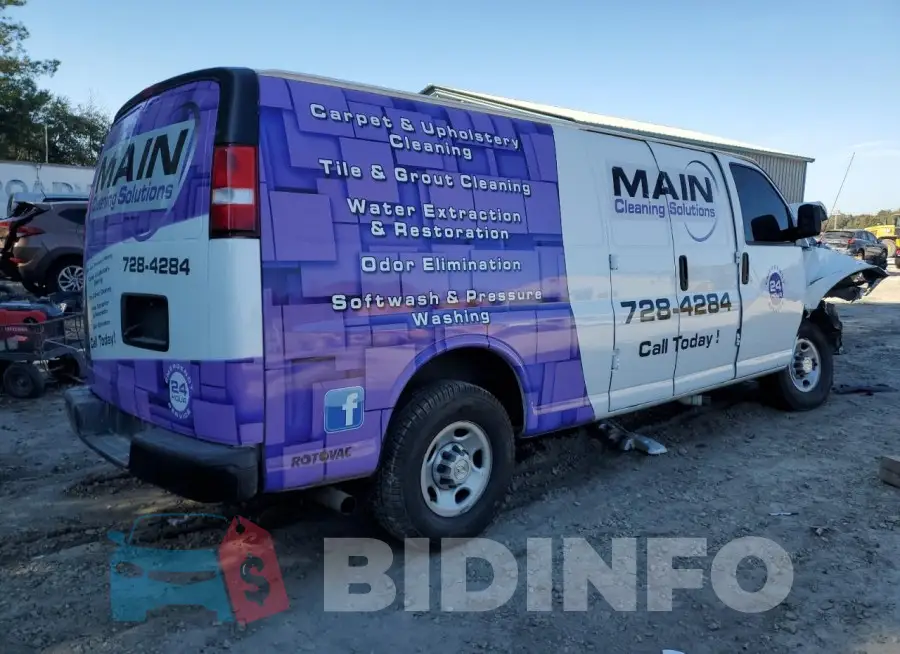 1GCWGBF78M1168426 Photo# 3