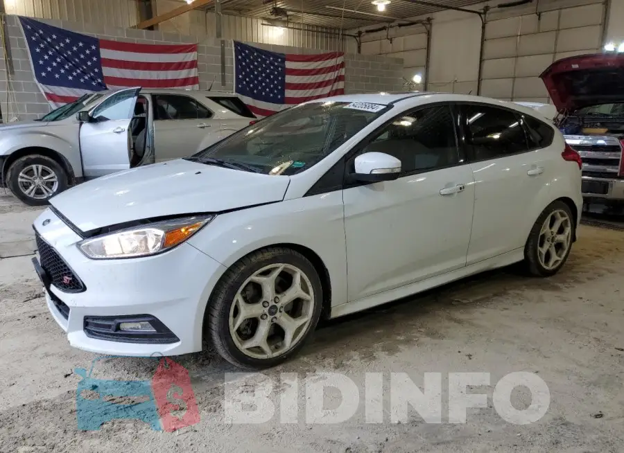 1FADP3L93GL281816 Photo# 1