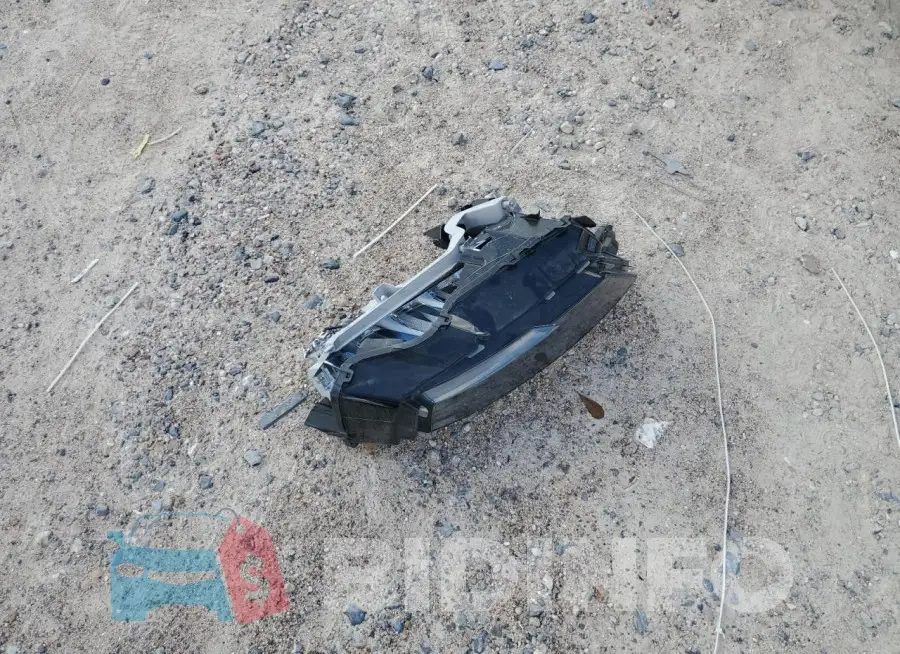2T3W1RFV8KC015408 Photo# 13