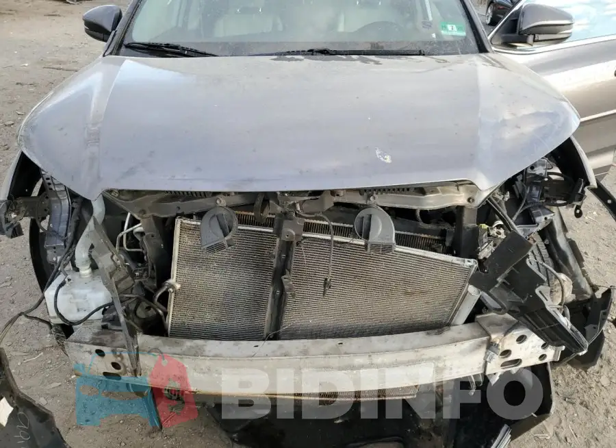 5TDBZRFH2JS808882 Photo# 12