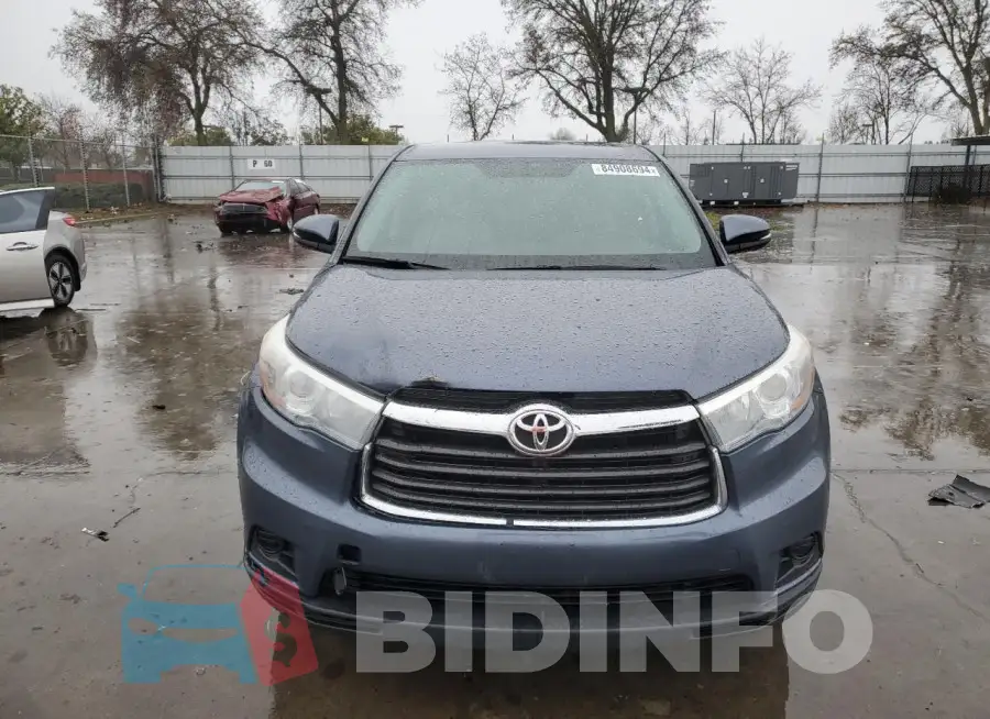5TDZARFH7GS018072 Photo# 5