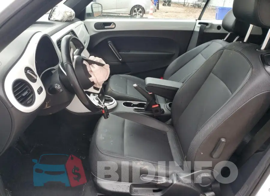 3VW5DAAT8JM512819 Photo# 7