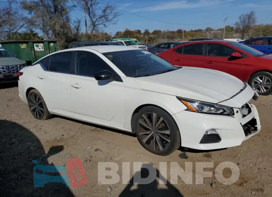 1N4BL4CV6KC257346 Photo# 4