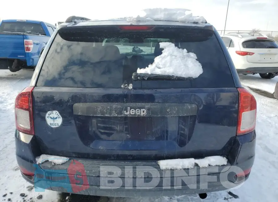 1C4NJCBAXGD800382 Photo# 6