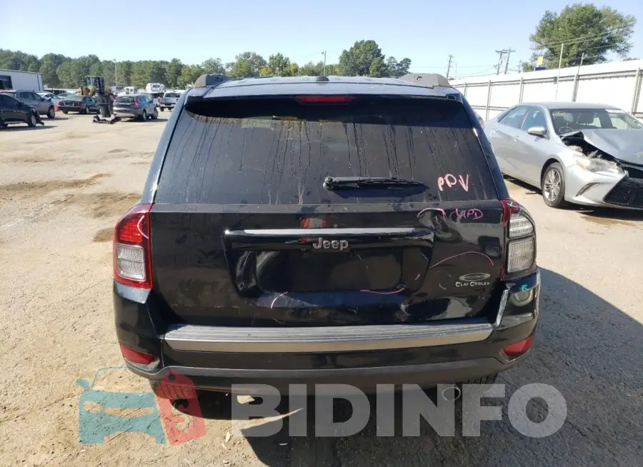 1C4NJCBAXGD801516 Photo# 6