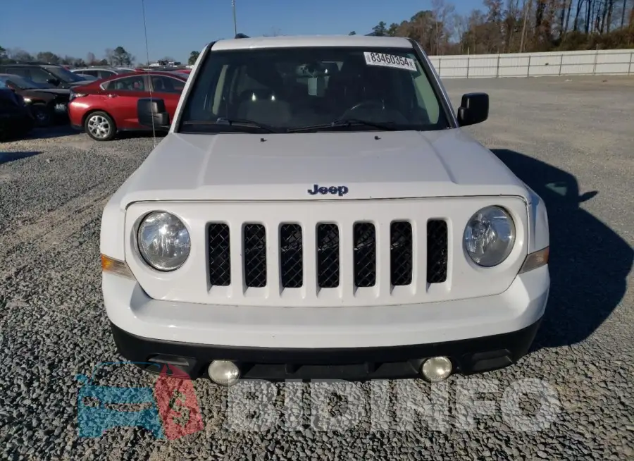 1C4NJPFB5GD811493 Photo# 5
