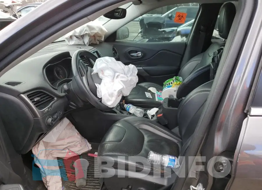 1C4PJLDB1KD165205 Photo# 7