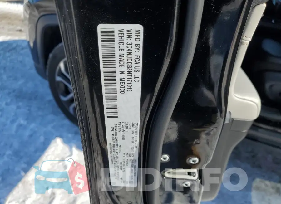 3C4NJDCB8NT171919 Photo# 13