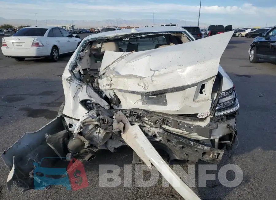 WDDHF5KBXGB168438 Photo# 6