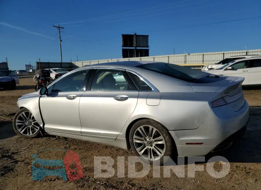 3LN6L2J90GR630116 Photo# 2