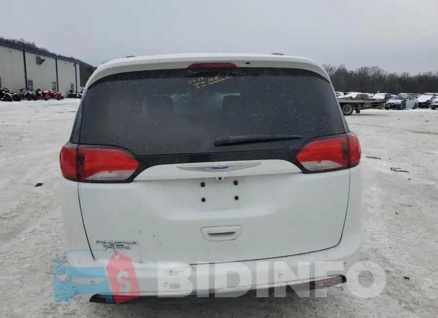 2C4RC1BG9JR155247 Photo# 6