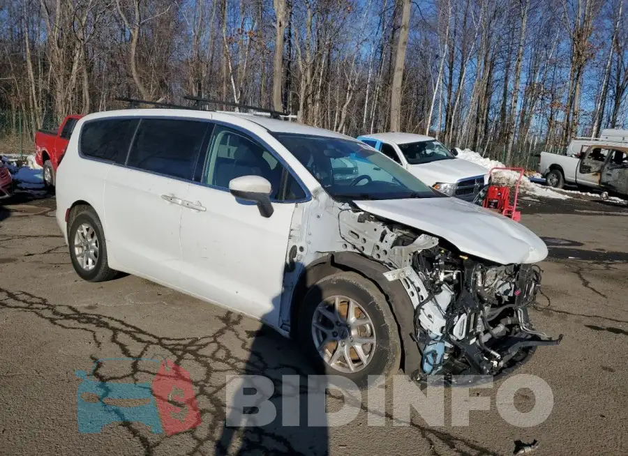 2C4RC1CG4PR568443 Photo# 4
