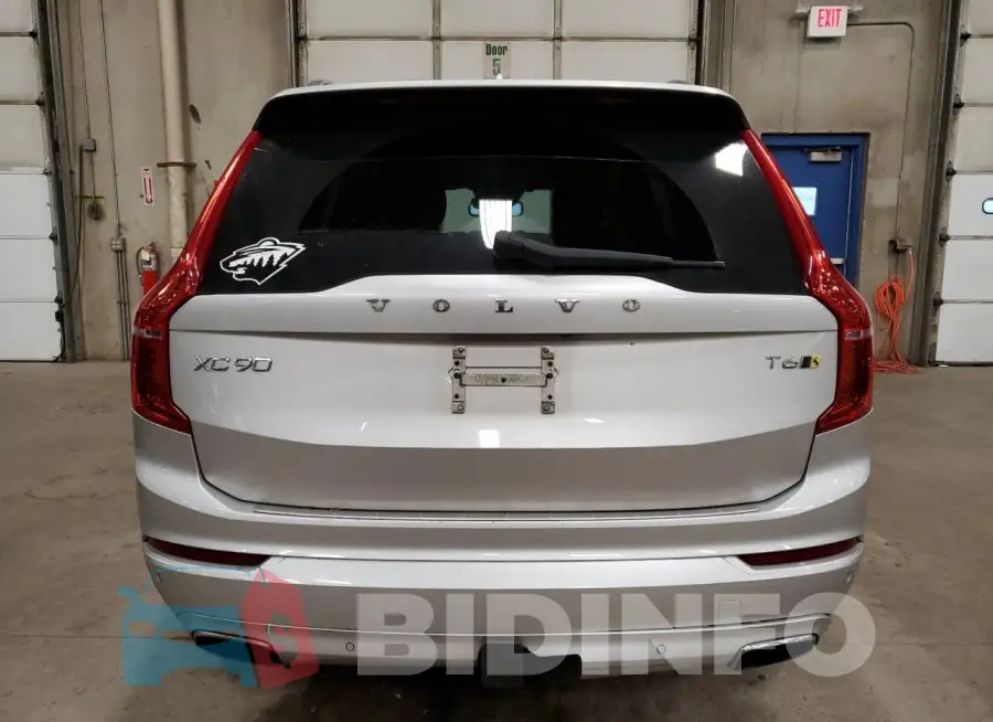 YV4A22PK6G1077863 Photo# 6