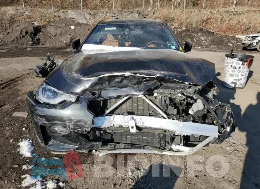 3MW33CM01R8D98867 Photo# 5