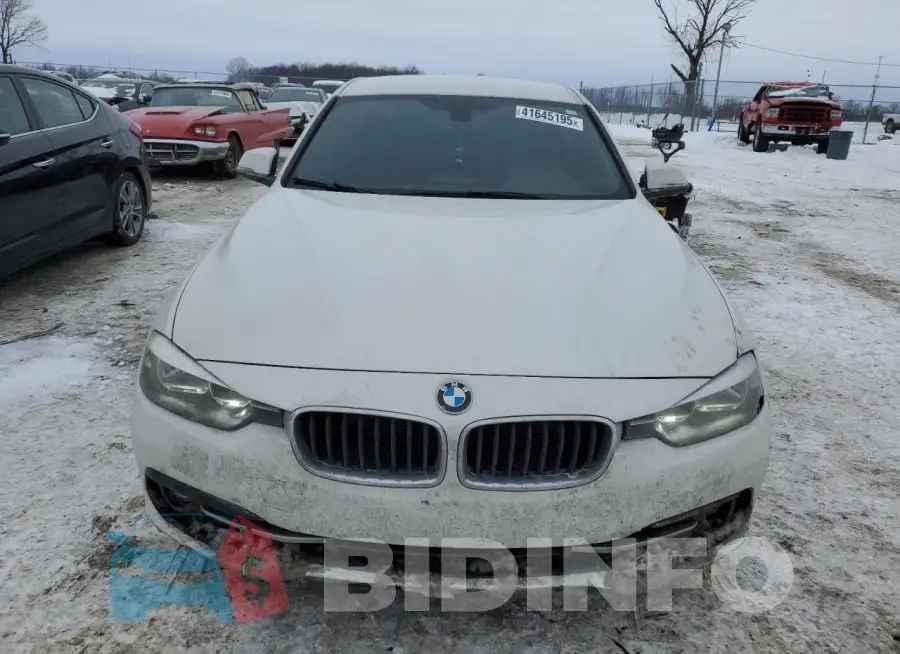 WBA8E3C5XGK500871 Photo# 5