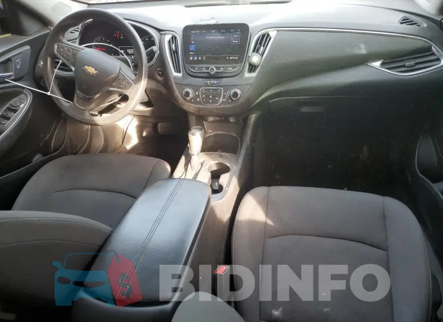 1G1ZD5ST4LF118689 Photo# 8