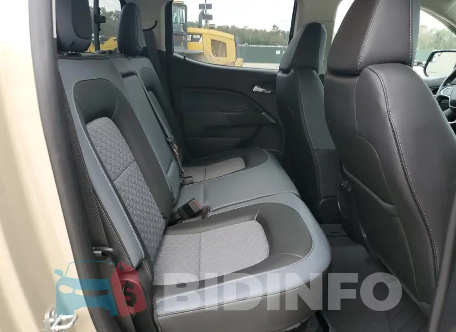 1GCGTDEN3M1250043 Photo# 10