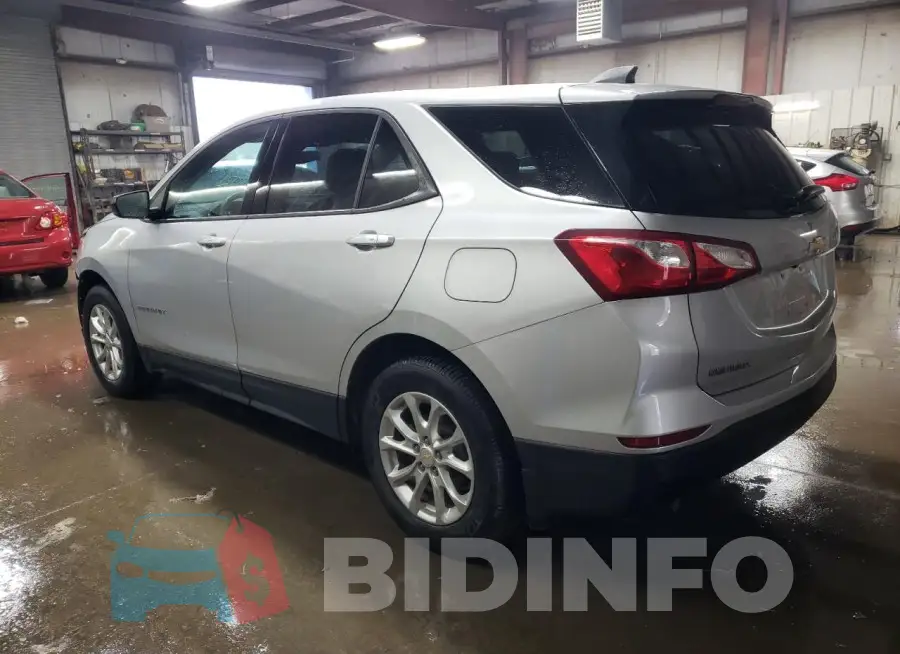 2GNAXHEV9K6160107 Photo# 2
