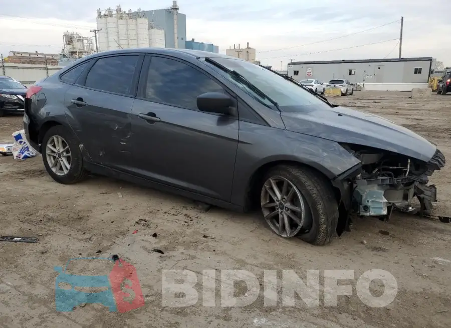 1FADP3F20JL266941 Photo# 4