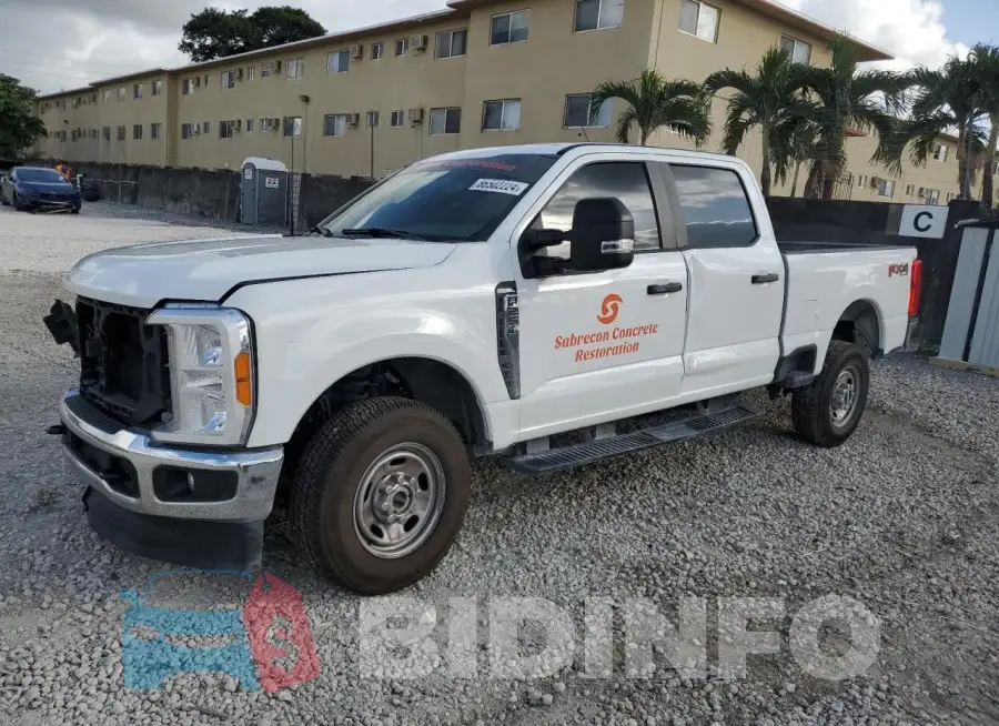 1FT7W2BA0PED44147 Photo# 1