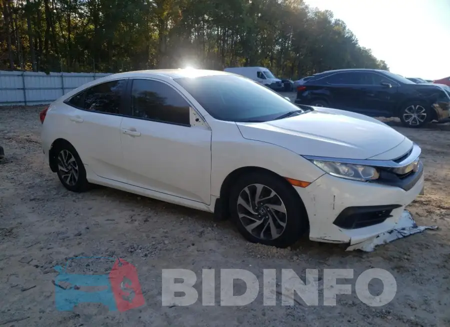 19XFC2F79GE079431 Photo# 4