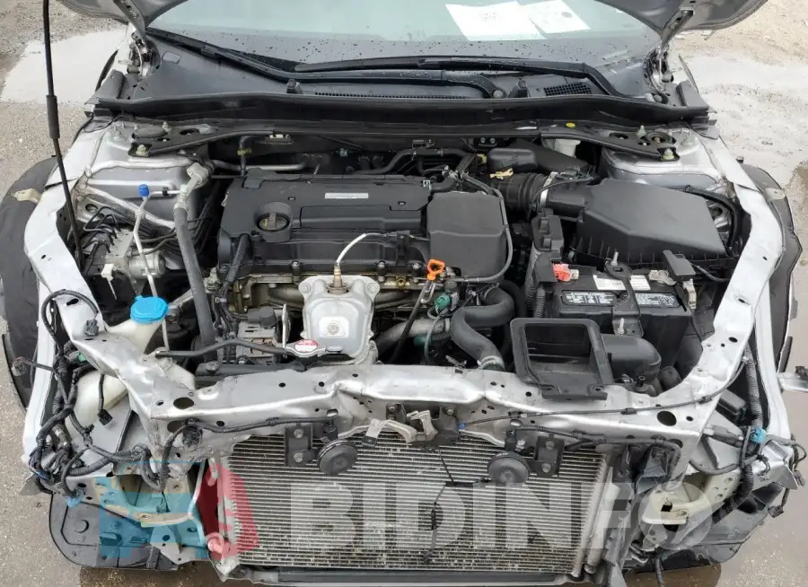 1HGCR2F17HA203392 Photo# 11