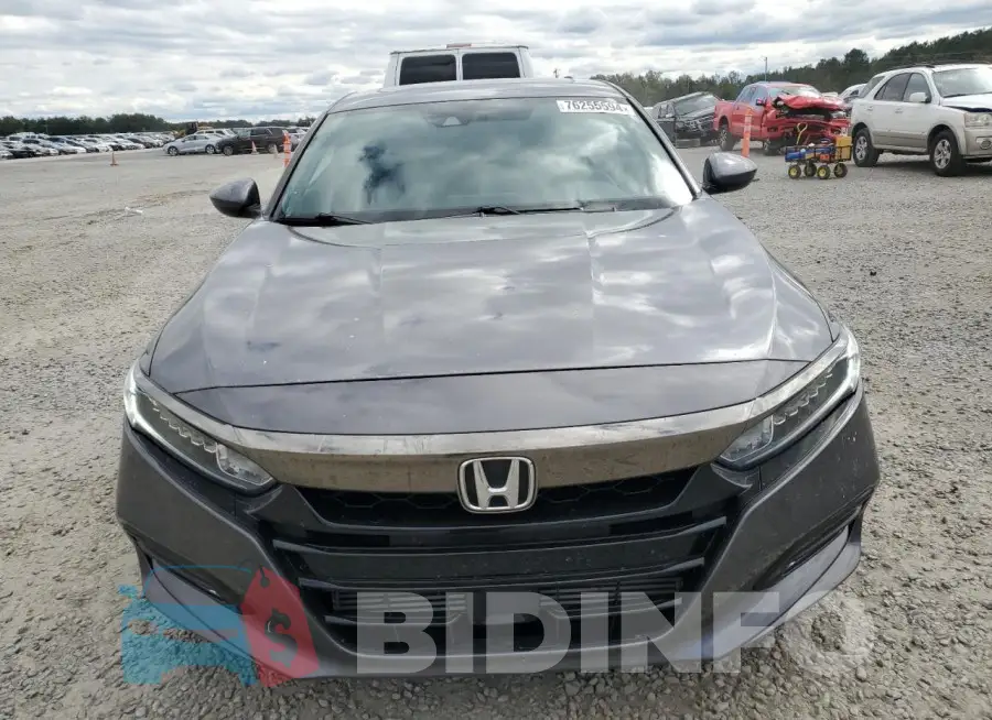 1HGCV2F35KA033652 Photo# 5