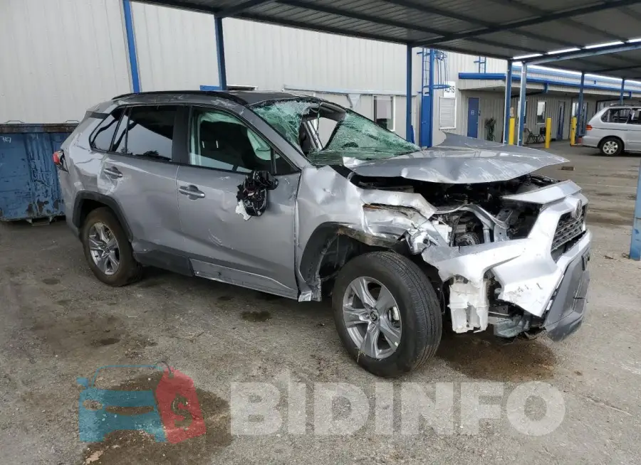 2T3P1RFV5RC461093 Photo# 4