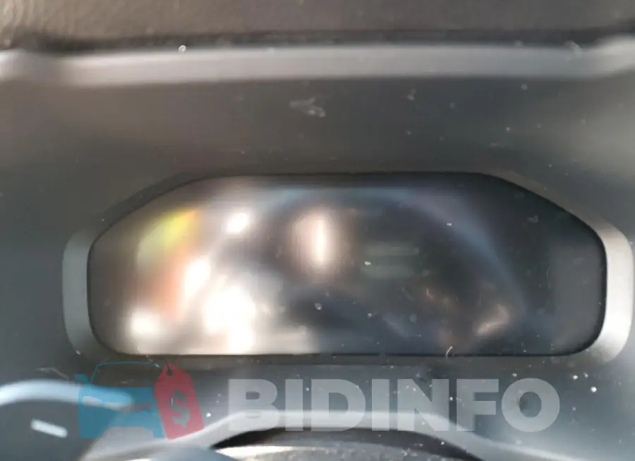 JTMEB3FV4PD154752 Photo# 9
