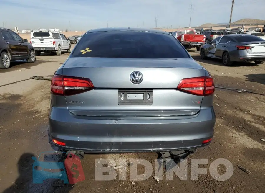 3VW167AJ4HM299937 Photo# 6