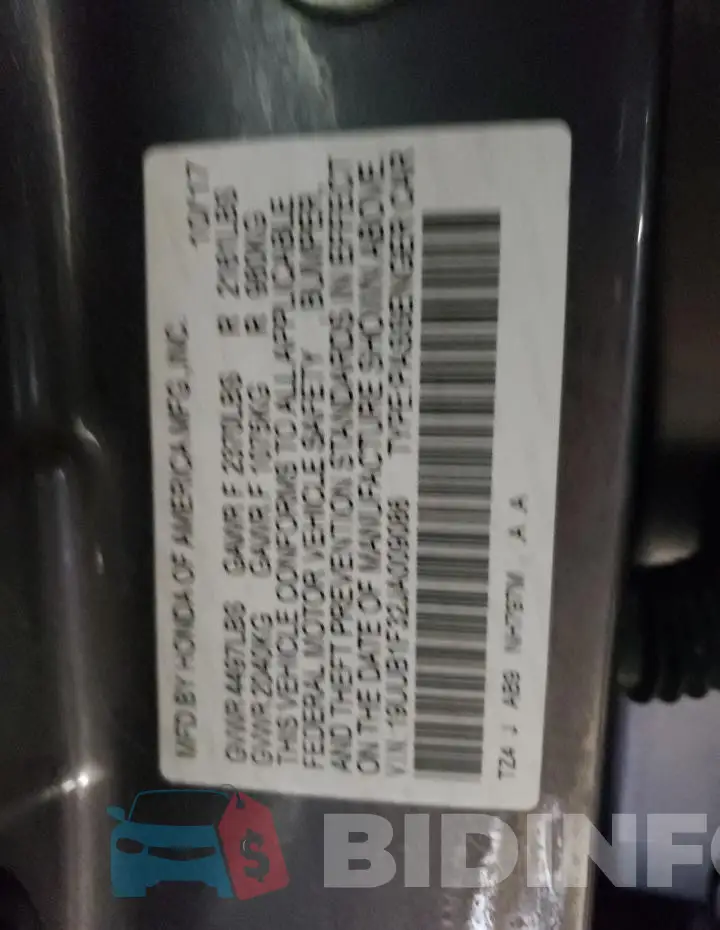 19UUB1F32JA009086 Photo# 12