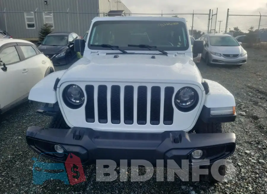 1C4HJXEN4PW588585 Photo# 5