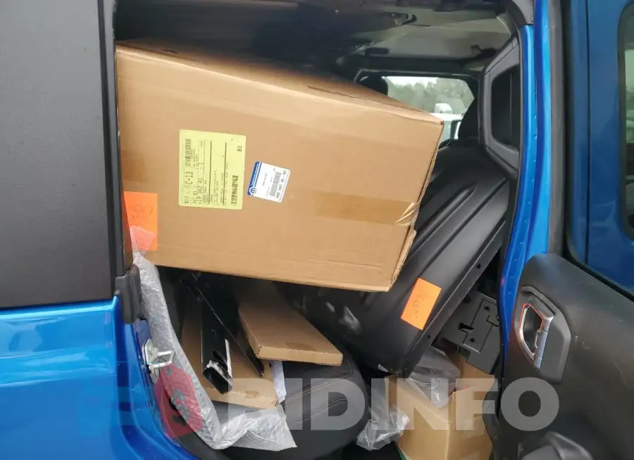 1C6JJTEG7PL580727 Photo# 10