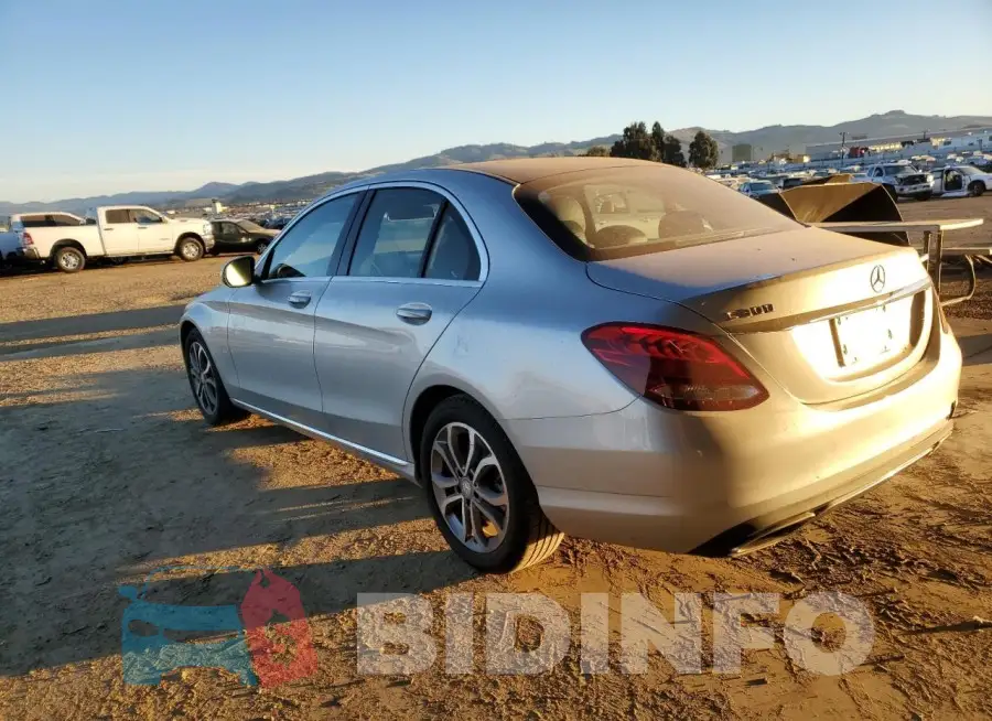55SWF4JB8GU144714 Photo# 2