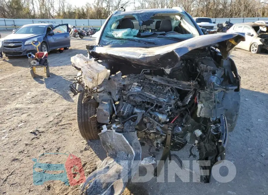 YV4AC2HL9N2736059 Photo# 5